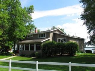 25449 Englewood Dr, Detroit Lakes, MN 56501