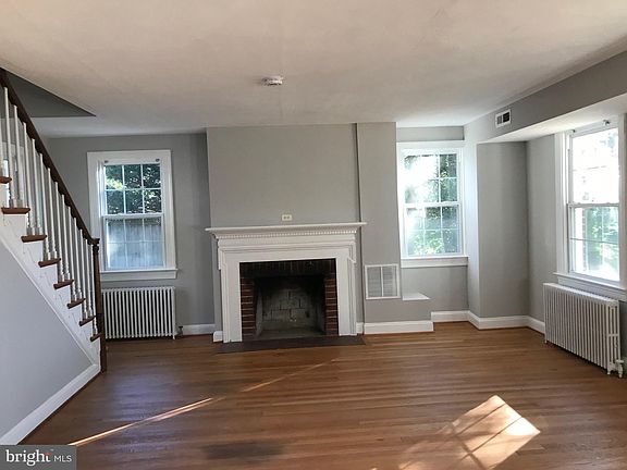 4th image of 3701 McLean Ave #3703