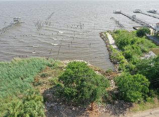 97 Lakeview Dr, Slidell, LA 70458