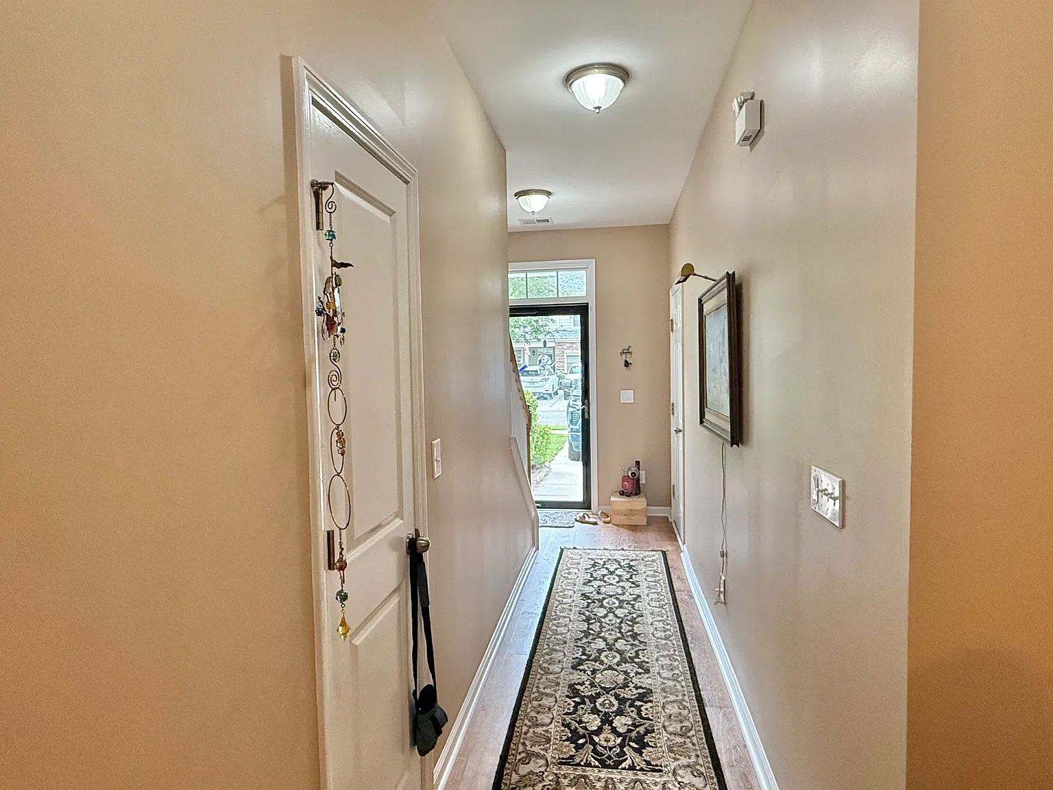 3 bed, 2.5 bath, 1486 sqft, $2,600 — Photo 2