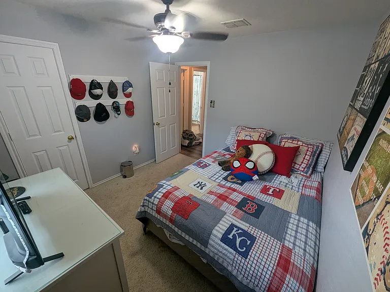 1217 Oak Hollow Ln — Photo 17