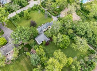 480 Meadowlark Ln, Northfield, IL 60093