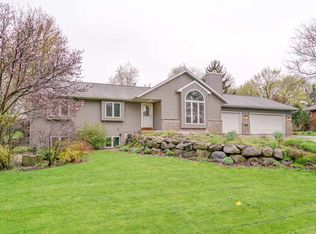 4573 Sandpiper Trl, Cottage Grove, WI 53527