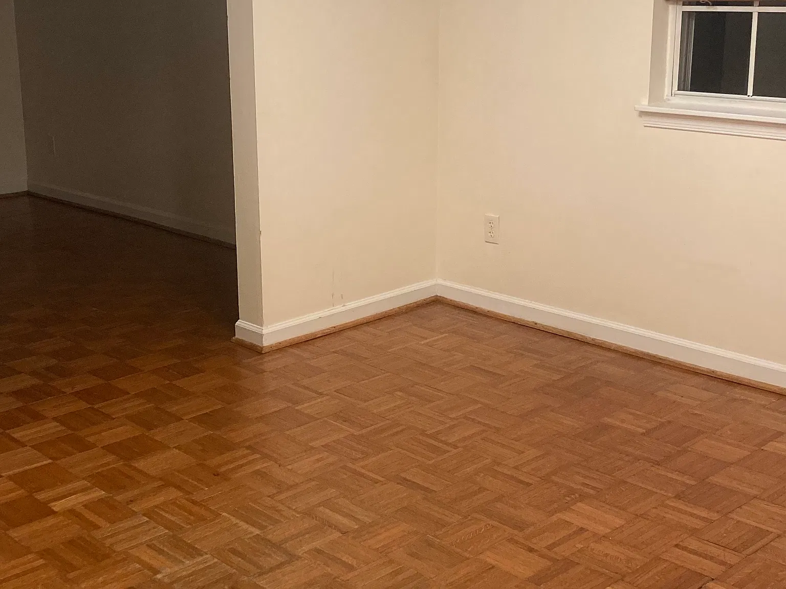3 bed, 1.5 bath, 1200 sqft, $2,250 — Photo 3