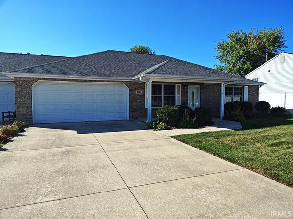 2261 Makenna Dr W, Frankfort, IN 46041