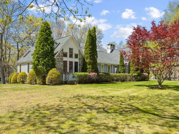 4 Floral Street, Windham, NH 03087