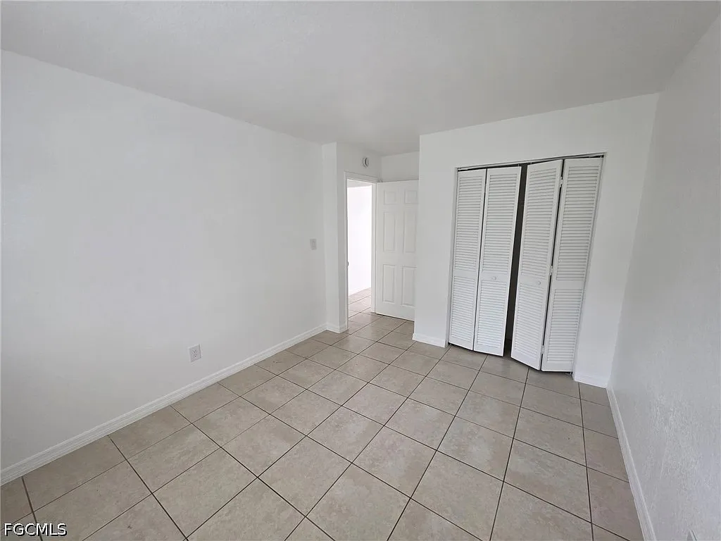 2 bed, 1.0 bath, 676 sqft, $1,000 — Photo 4