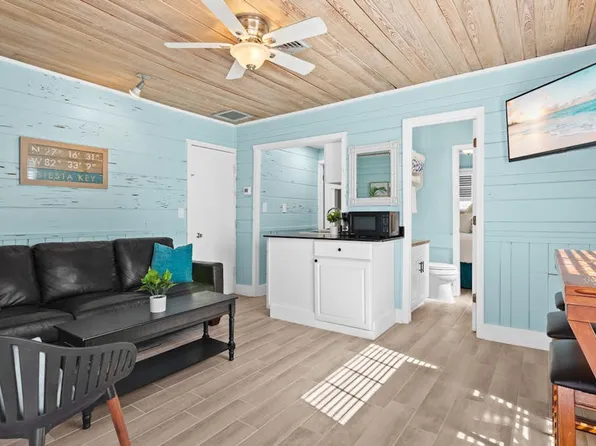 60 Avenida Veneccia Id1591442p Id1591442p, Sarasota, FL