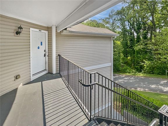 3rd image of 4028 Orchard Hill Ter