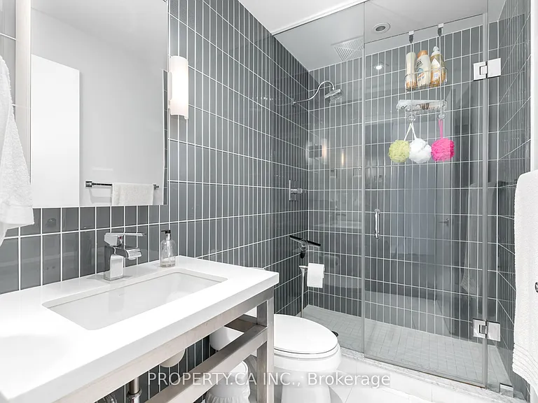 80 John St #1701 — Photo 4