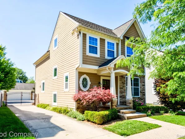 820 Baldwin Ave, Royal Oak, MI 48067