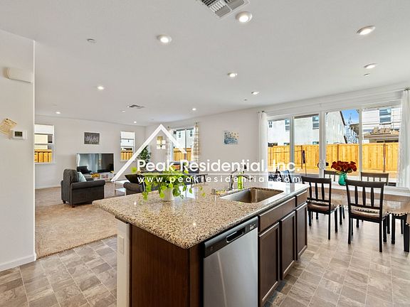 5th image of 10461 Saloni Way