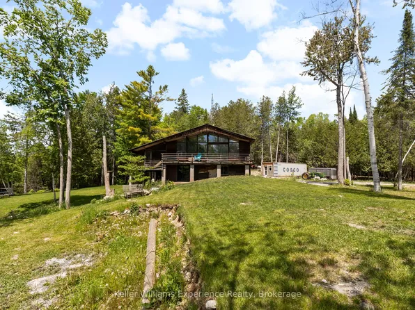 31 Digby Laxton Boundary Rd, Kawartha Lakes, ON K0M 2B0