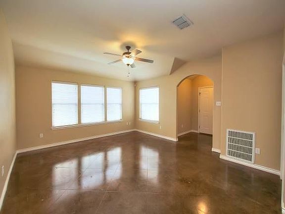 3rd image of 6622 Rhine Dr #A