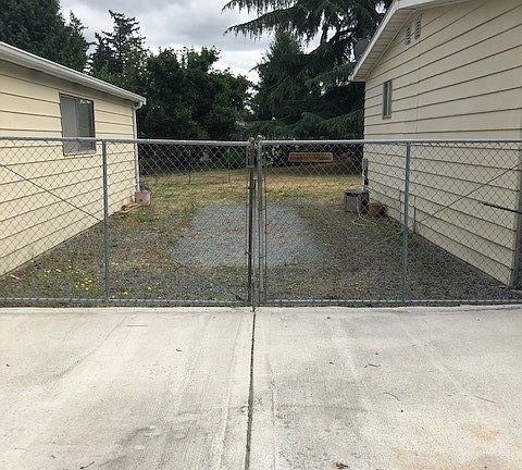 4th image of 34848 52nd Ave S