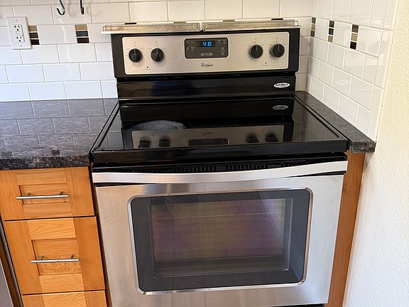 5th image of 1204 S B St