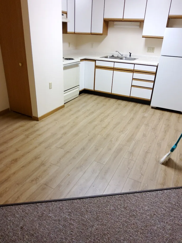 1 bed, $650 — Photo 2