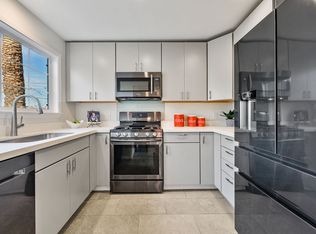 611 Hopkins Ave, Redwood City, CA 94063