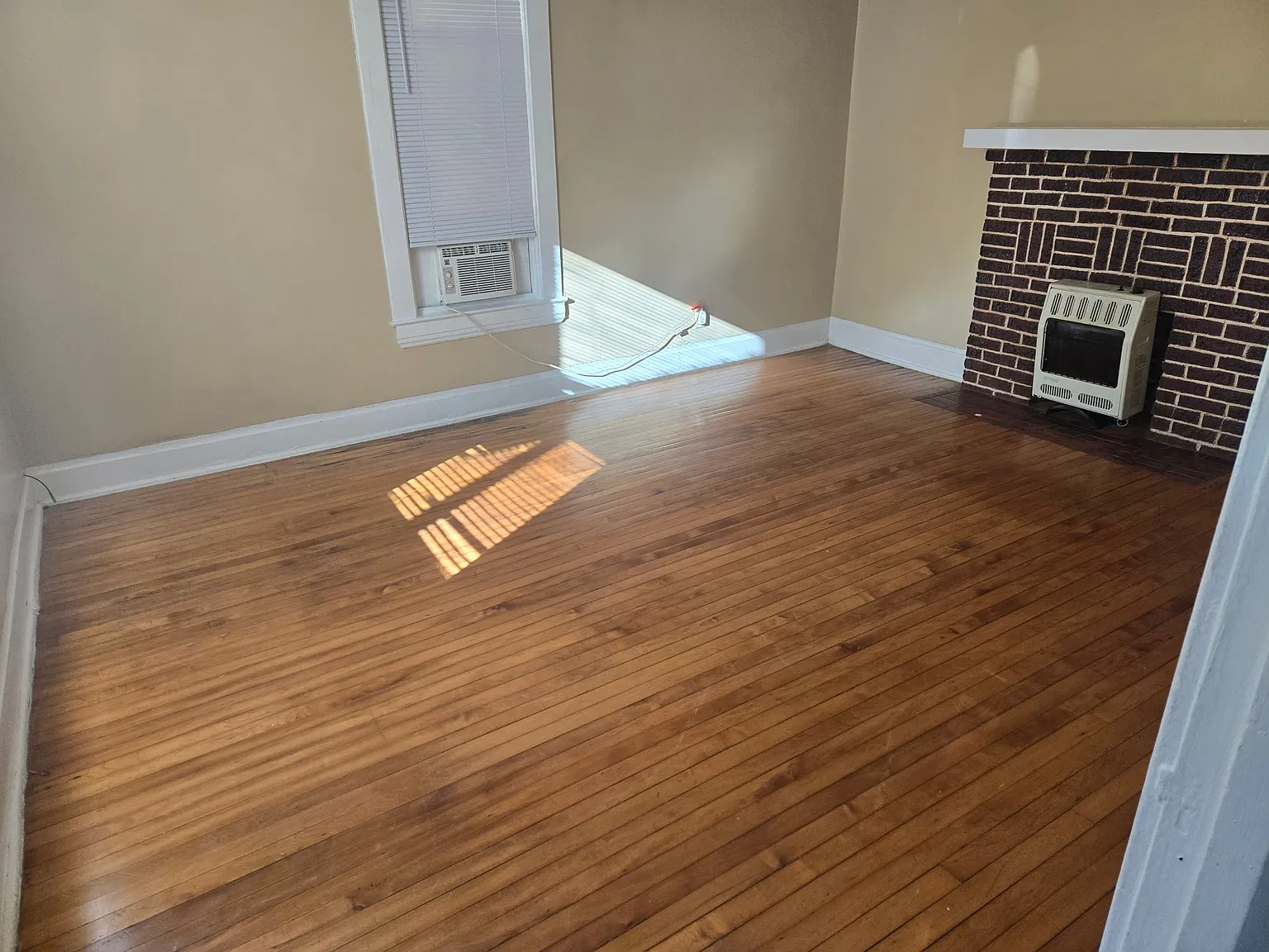 2 bed, 1.5 bath, 1428 sqft, $775 — Photo 4