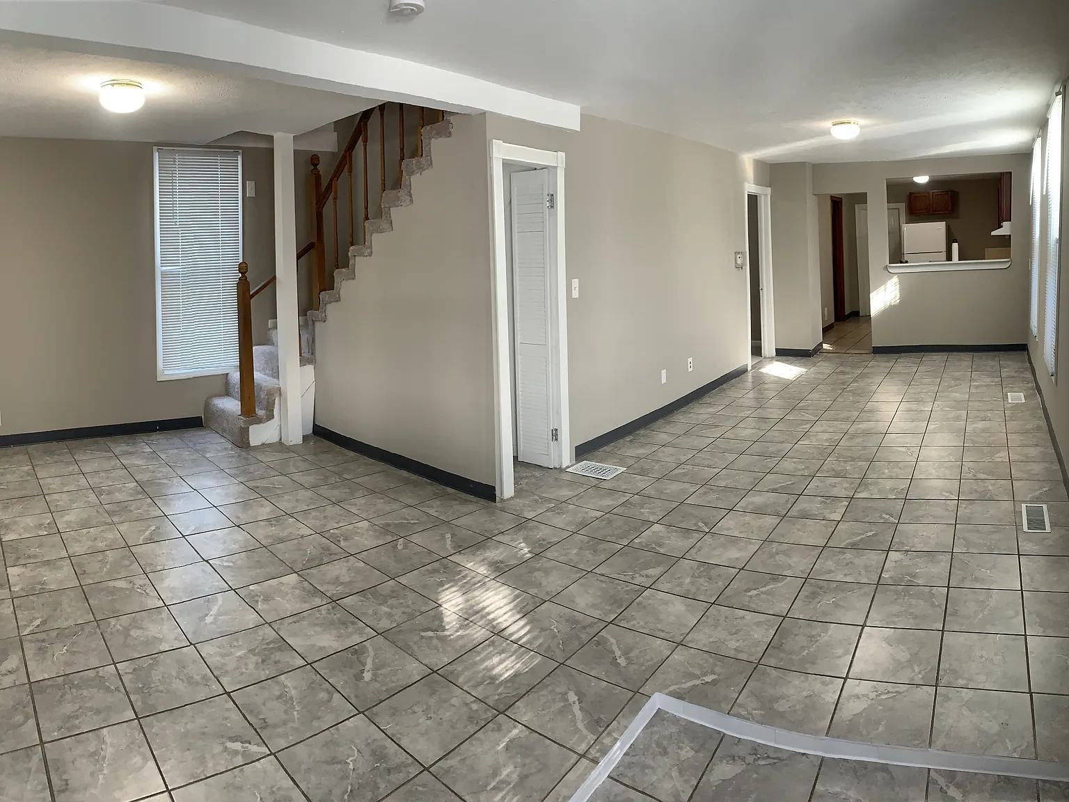 5435 S 24th Street Omaha, NE 68107 - 1 — Photo 4