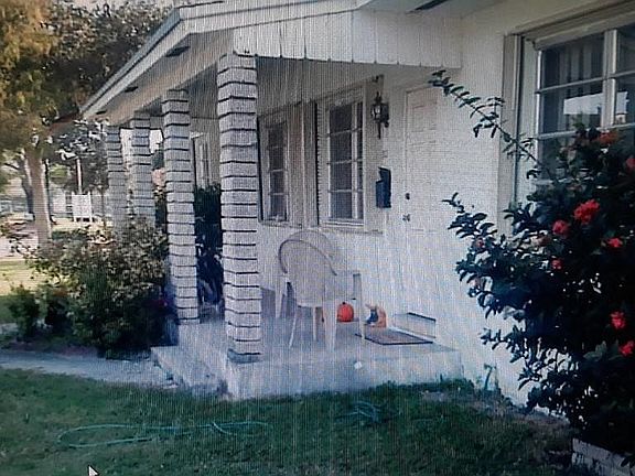 3rd image of 3800-3802 NW 65th Ave
