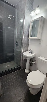 Rented by ONE Manhattan Real Estate | media 27