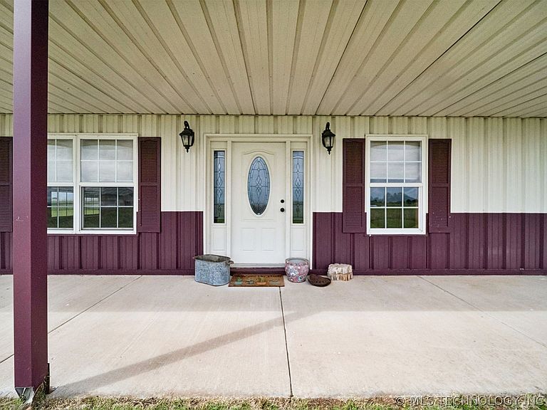 Listing photo 4