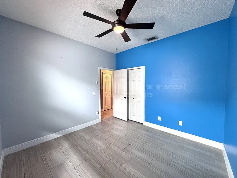 5004 Marbella Isle Dr — Photo 23