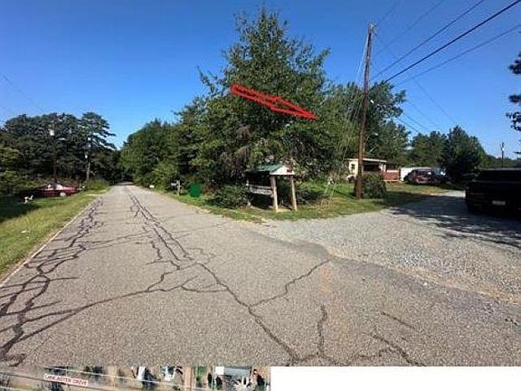 2nd image of 162 Lancaster Rd