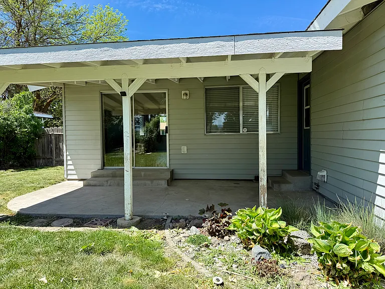 5363 Gatewood Dr — Photo 15