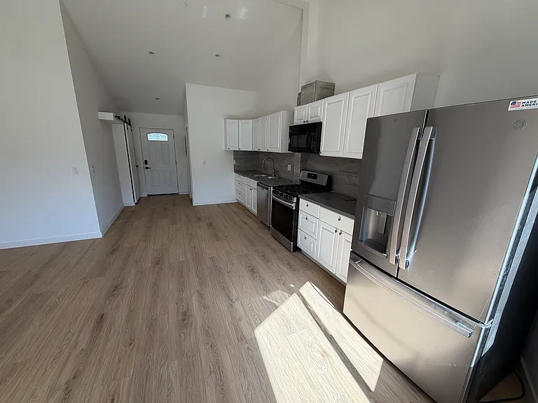 4500 Arch St #4530 — Photo 11