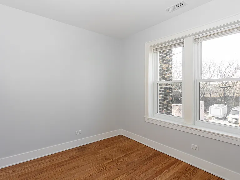 4120 N Keeler Ave #1 — Photo 16