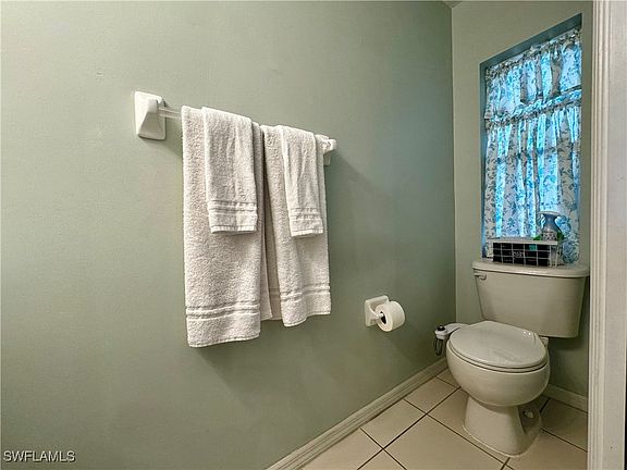 5th image of 3619 Pine Oak Cir APT 106