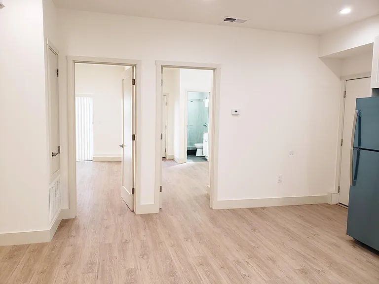 2741 Geary Blvd #B — Photo 6
