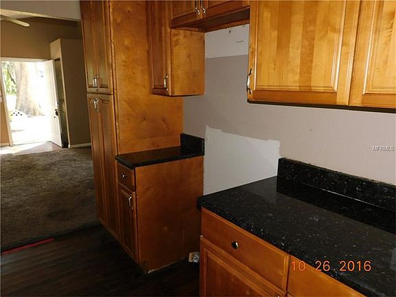 4th image of 4208 Estevez Ln