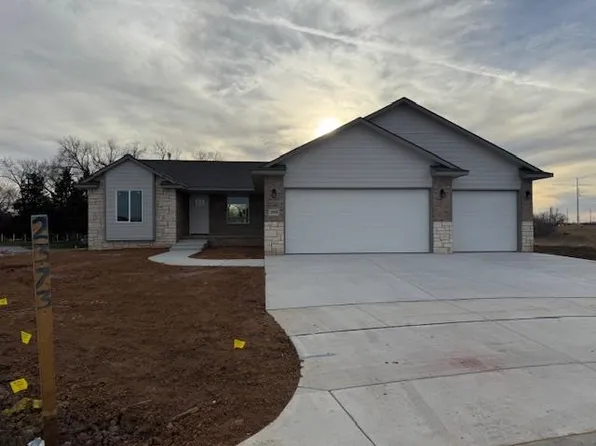 2373 S Saddle Cir, Wichita, KS 67235