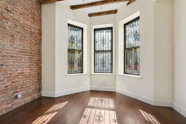 Rented by Corcoran | media 13