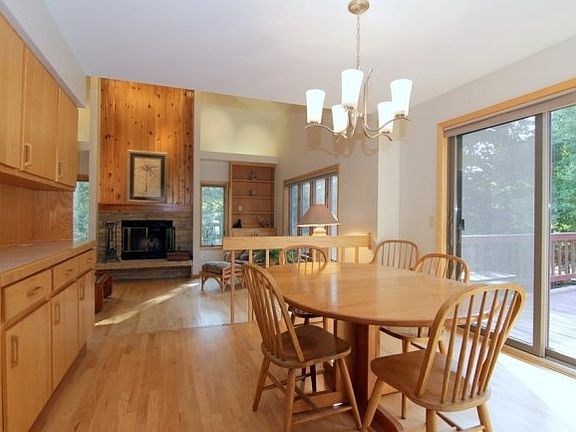3rd image of 7313 Clover Hill Dr