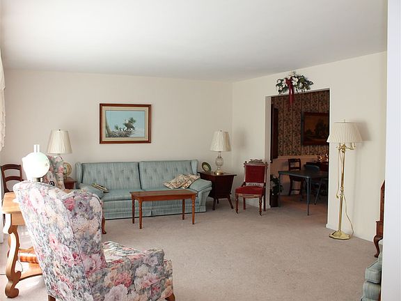 5th image of 1826 Mount Vernon Dr