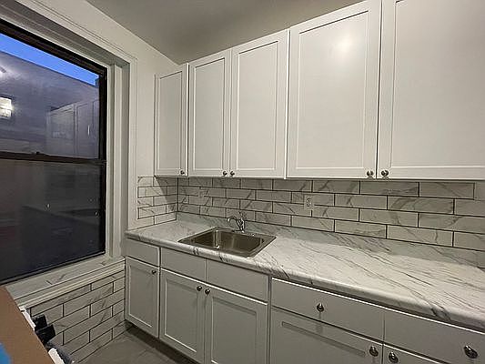 1st image of 119-14 Union Tpke #4D1