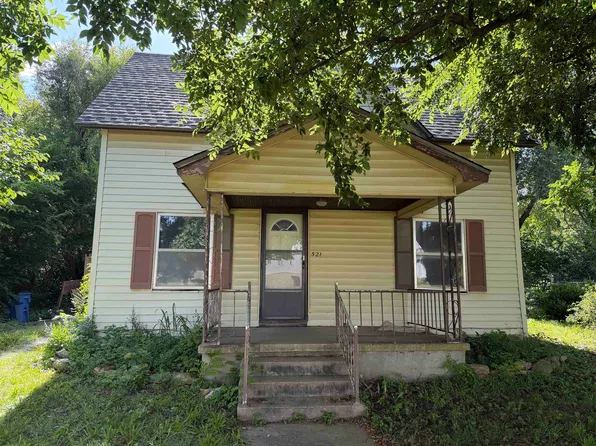 521 N Mulberry St, Eureka, KS 67045
