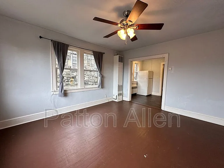 60 Flint St #7 — Photo 4