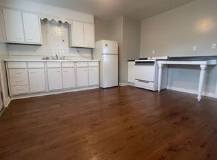 301 E Memorial Dr #303, Muncie, IN 47302