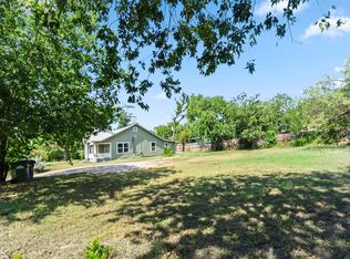 409 N Vanderveer St, Burnet, TX 78611