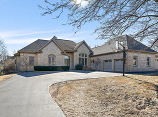 35W747 Valley View Rd, Dundee, IL 60118