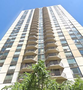 70 W Huron St APT 2307, Chicago, IL, 60654