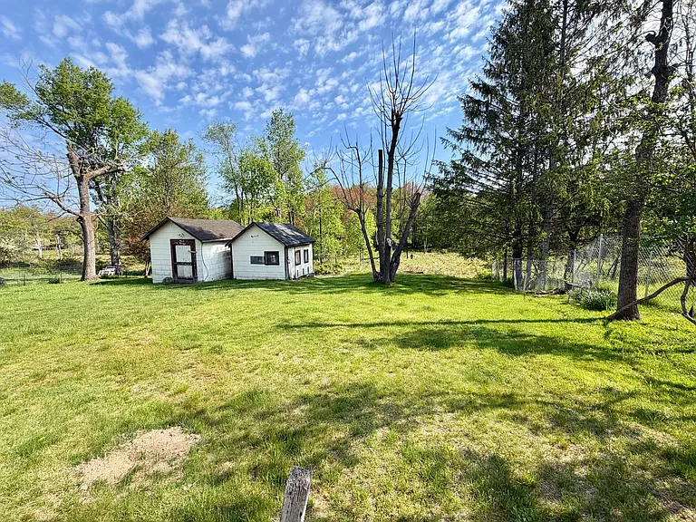 45 Woodcliff Ave — Photo 20