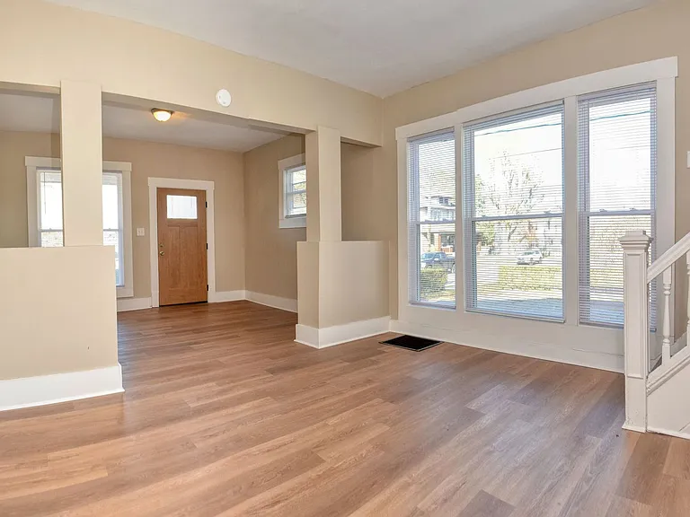 1247 Wright St — Photo 14