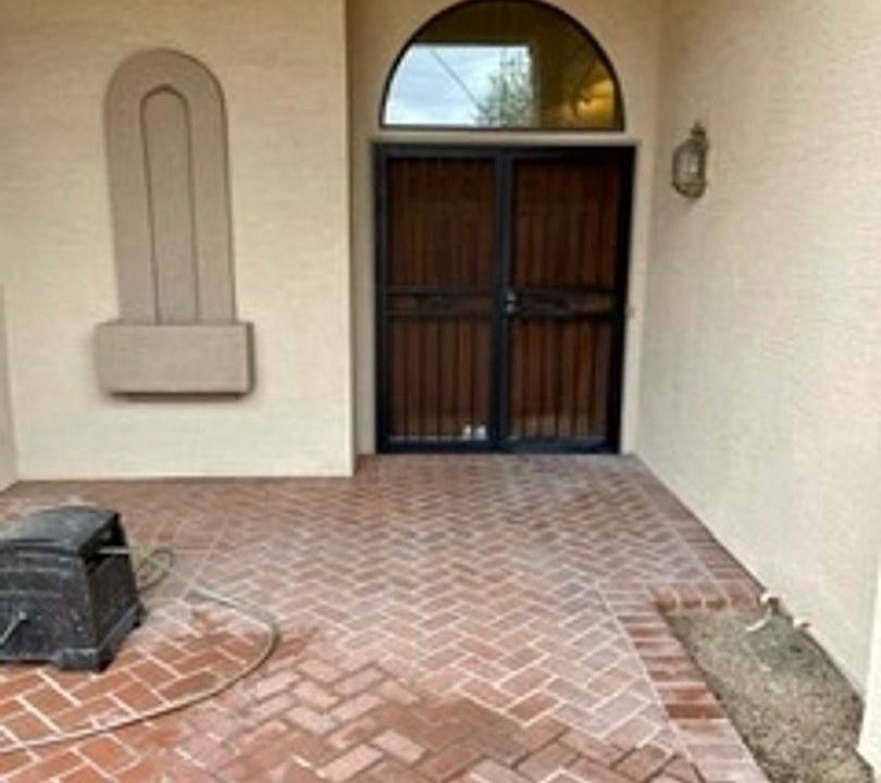 1st image of 1501 W Sherri Dr