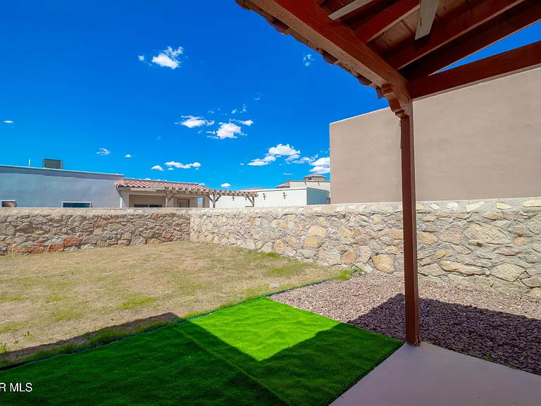 14749 Sand Gate Dr — Photo 40